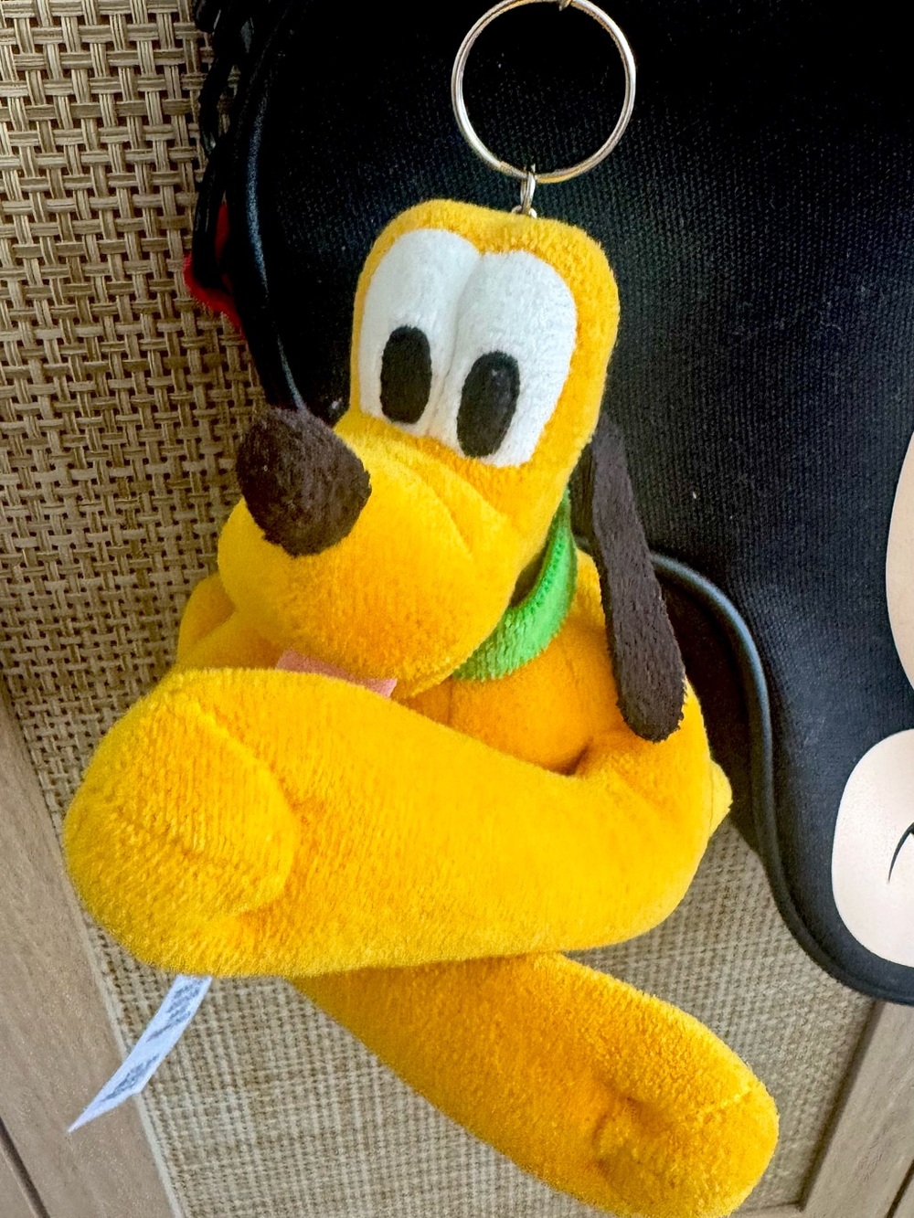 Disney Pluto Plush Keychain Bag Charm - Picture 5 of 6